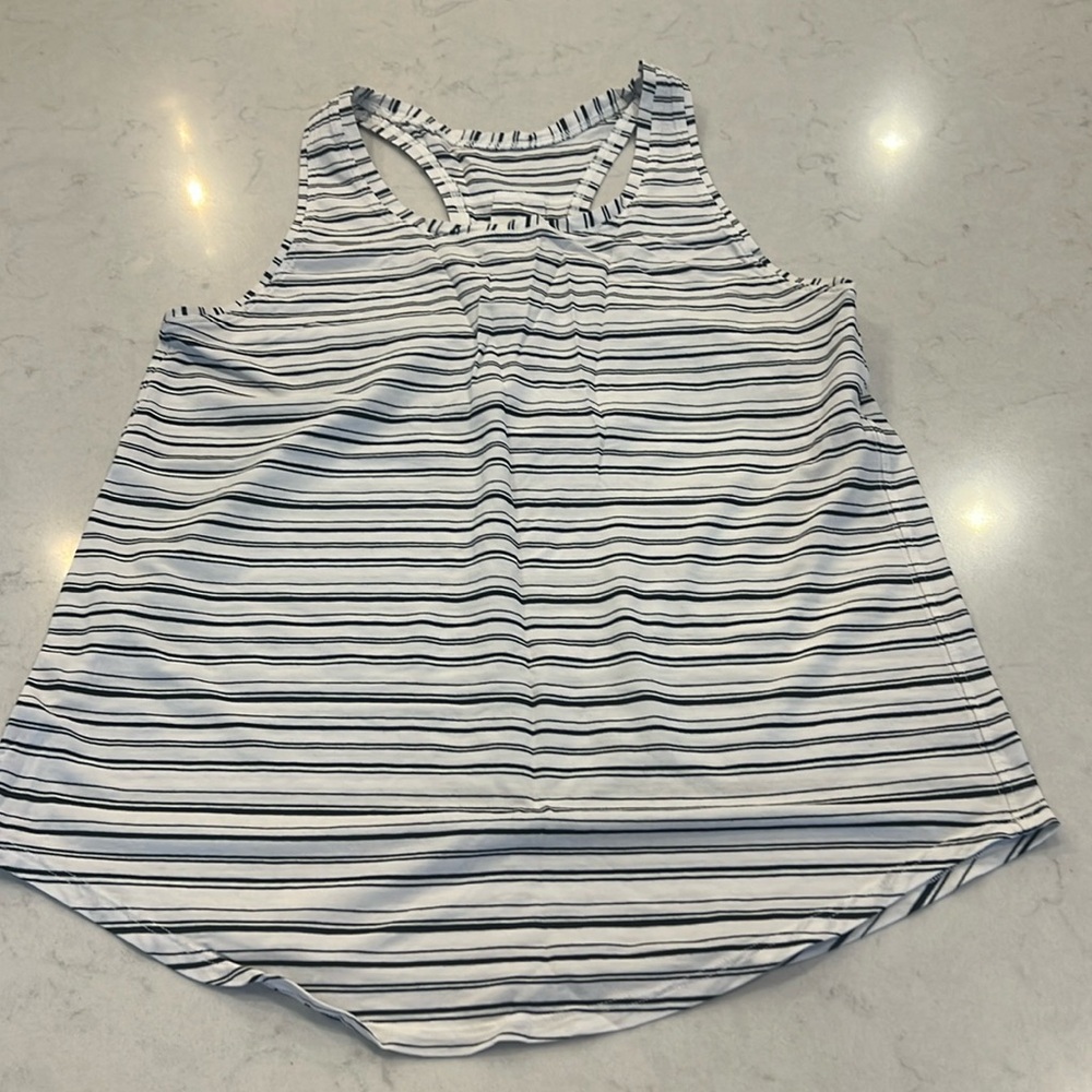 EUC Lululemon Love Tank “Pleated”, size 8